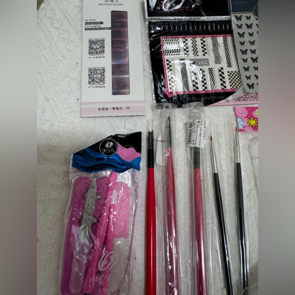 New NAIL Art Decals, Gems, Glitter, tools, storage boxes - Picture 3 of 8